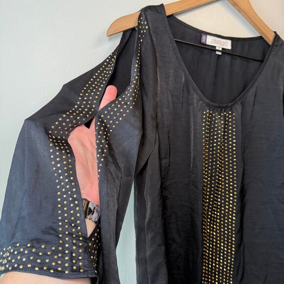 Jennifer Lopez Women's Cold Shoulder Studded Sleeve Blouse Black Size X-Small - Picture 3 of 6